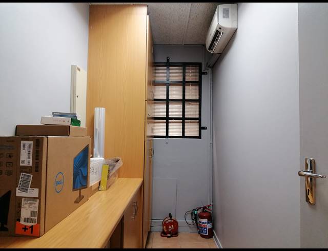 436M² OFFICE FOR SALE IN RUSTENBURG CENTRAL